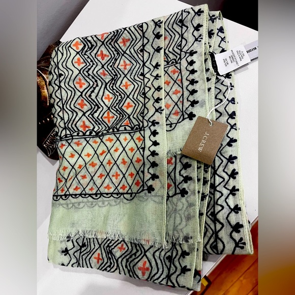 J. Crew Accessories - 🆕J. Crew Geometric Print Scarf in Mint, Peach,  and Navy